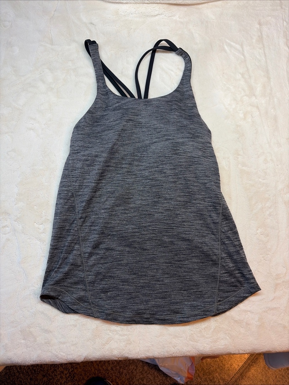 Lululemon Free to Be Wild Tank Built-in Bra Strappy Back Sz M (No Size Tag)